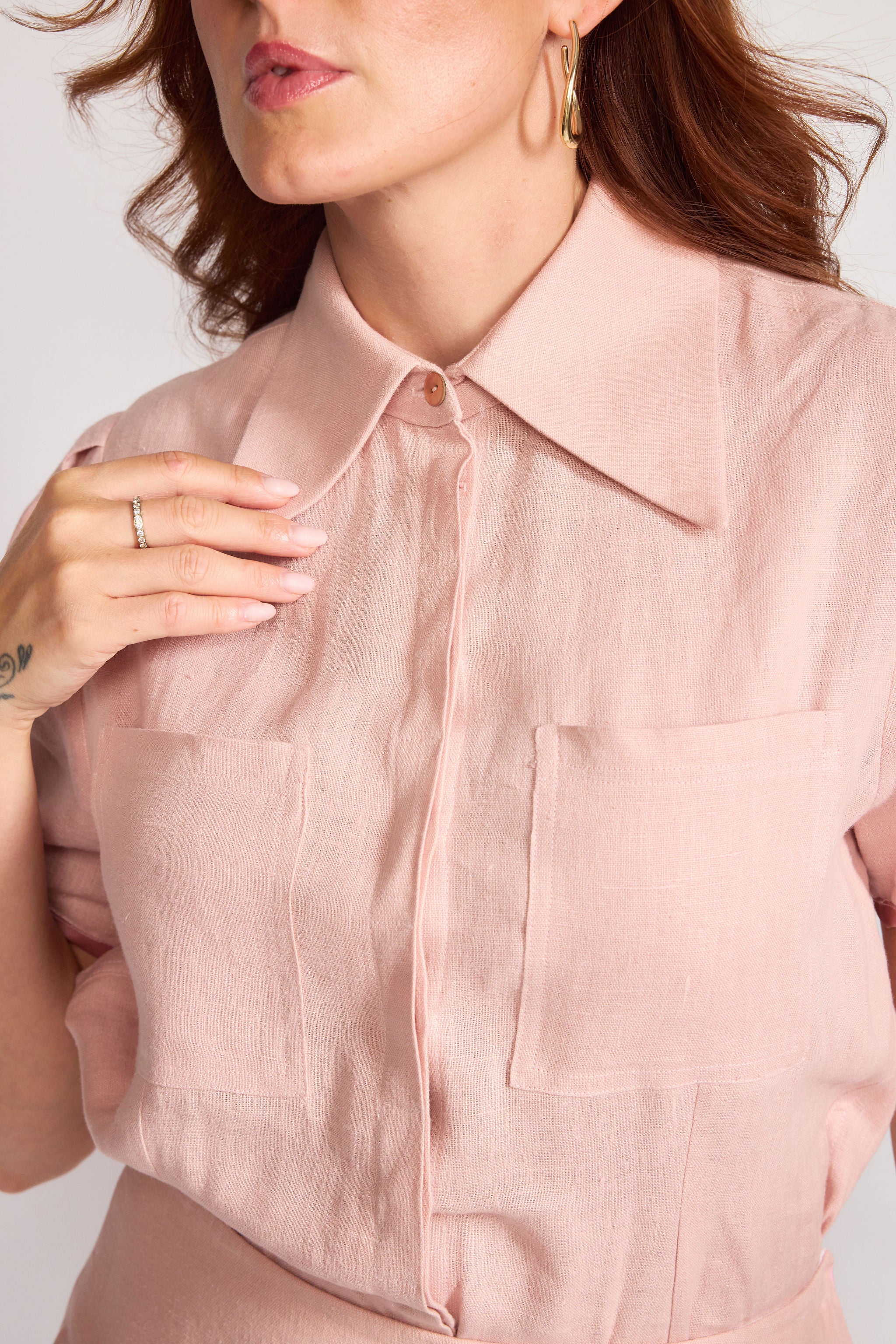 Linen shirt in blush pink